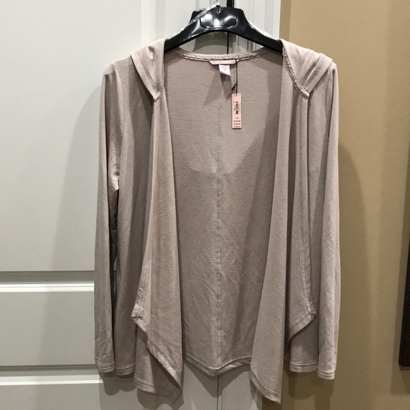 Victoria's Secret Tops - 🎁VICTORIA’S SECRET Cardigan